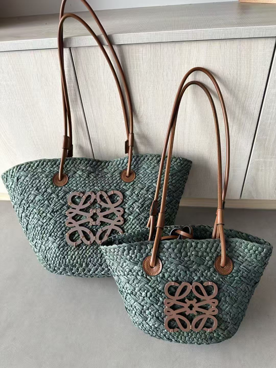 Straw beach bag